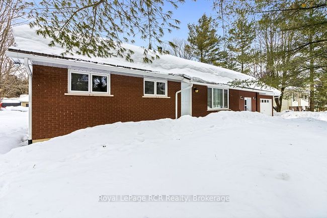 103 Jefferson St, House other with 3 bedrooms, 2 bathrooms and 6 parking in Holland Centre ON | Image 4
