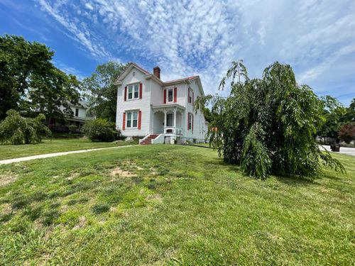 302 Danville St, Lancaster, KY, 40444-1031 | Card Image