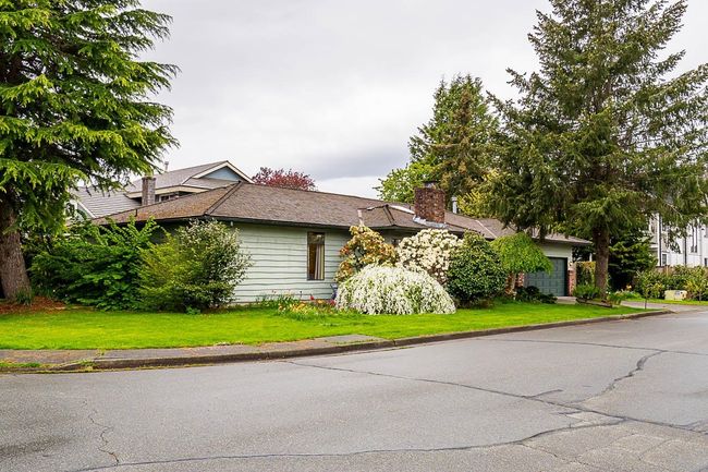 4154 Peterson Drive, House other with 4 bedrooms, 2 bathrooms and 4 parking in Richmond BC | Image 34