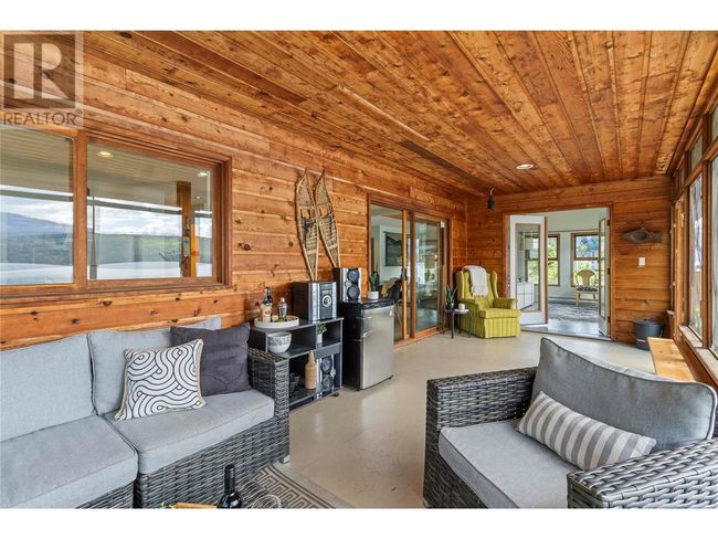 4006 Express Point Rd, House other with 4 bedrooms, 2 bathrooms and null parking in Scotch Creek BC | Image 15