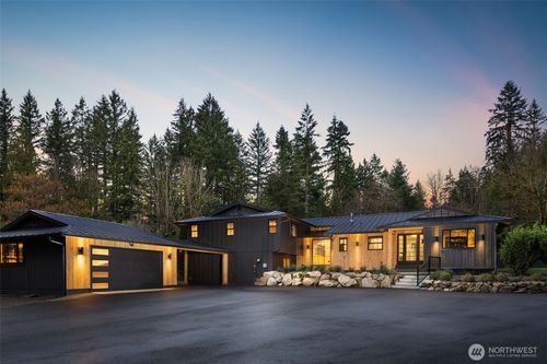 25145 Se Tiger Mountain Rd, Issaquah, WA, 98027-8372 | Card Image