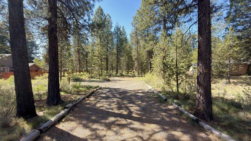 16999 Jacinto Rd, Bend, OR, 97707-2034 | Card Image