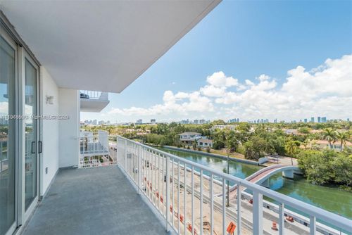 apt-601-2829 Indian Creek Dr, Miami Beach, FL, 33140-4729 | Card Image