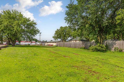 1425 4th St Nw, Faribault, MN, 55021-4935 | Card Image