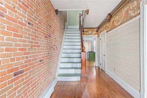 181 Carrington Ave, Woonsocket, RI, 02895-4535 | Card Image