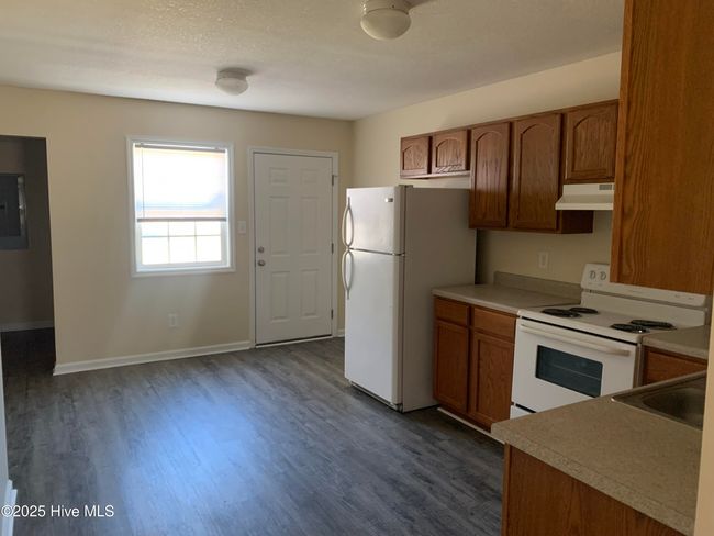 APT-9 - 586 Haws Run Rd, Home with 4 bedrooms, 4 bathrooms and null parking in Jacksonville NC | Image 5