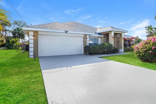 3668 Sw Ballweg St, Port Saint Lucie, FL, 34953-5012 | Card Image