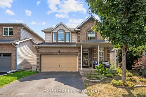 18 Golders Green Lane, Ottawa, ON, K2J5C1 | Card Image