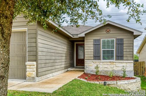 2202 York Bnd, San Antonio, TX, 78245-4415 | Card Image