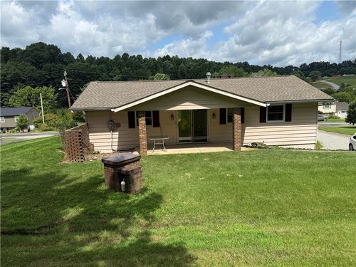 198 Marcoline Rd, Indiana, PA, 15701-8463 | Card Image
