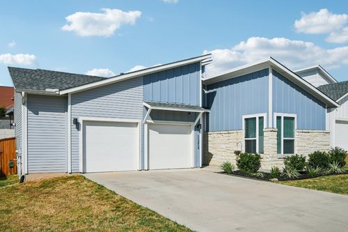 11212 Charger Way, Manor, TX, 78653-2322 | Card Image