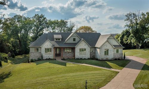 1 Tbb Nottingham Ii @ Manor Hill, Town and Country, MO, 63131 | Card Image
