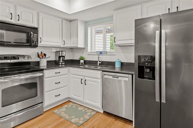 6218 - 6218 29 Th Ave W, Condo with 2 bedrooms, 2 bathrooms and null parking in BRADENTON FL | Image 5