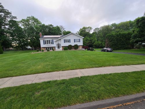 11 Donna Ln, East Hartford, CT, 06118-1759 | Card Image