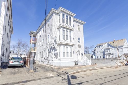 apt-3-16 Hancock St, Brockton, MA, 02301-6182 | Card Image