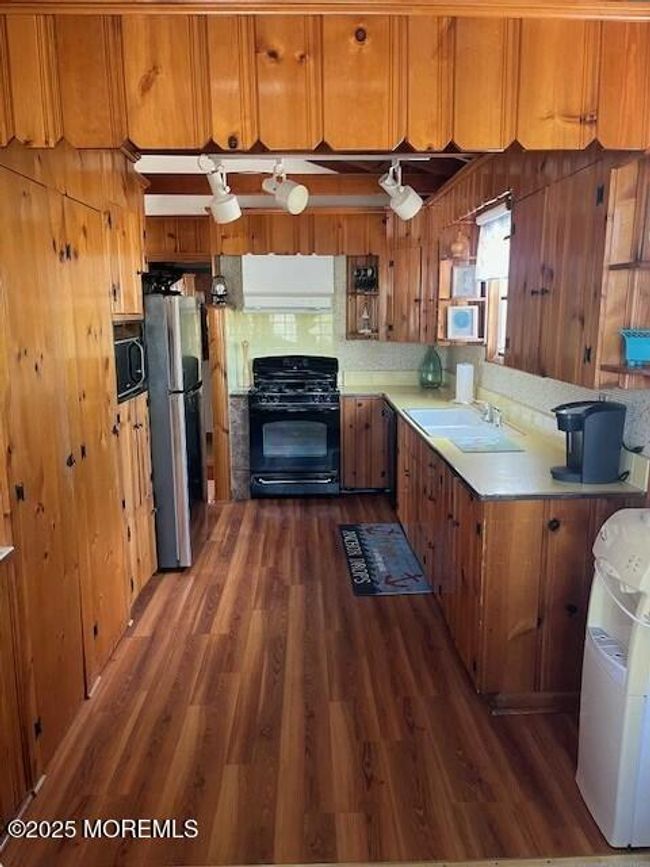 301 Bay Blvd, House other with 4 bedrooms, 3 bathrooms and null parking in Mantoloking NJ | Image 4
