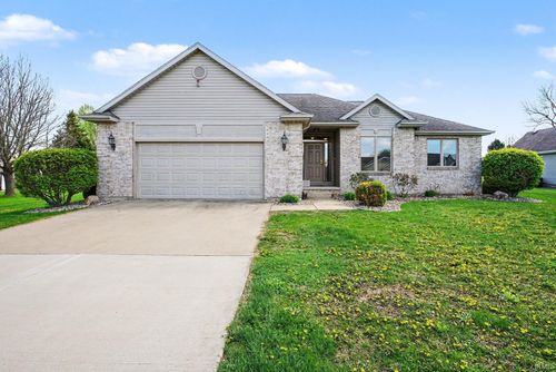 236 Tulip Cir, Bremen, IN, 46506-9098 | Card Image