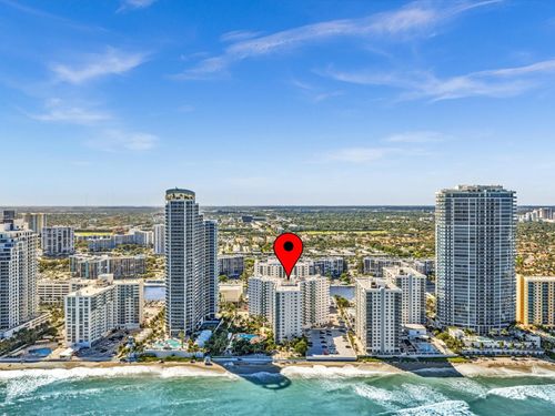 apt-439-3001 S Ocean Dr, Hollywood, FL, 33019-2865 | Card Image