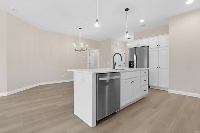 SUITE-1 - 1627 Theo Drive, Condo with 3 bedrooms, 2 bathrooms and null parking in Evansville IN | Image 10