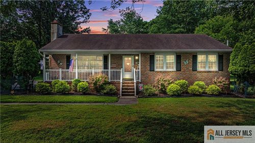 50 Davidson Mill Rd, North Brunswick, NJ, 08902-4746 | Card Image