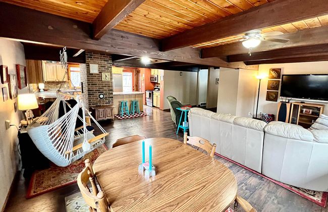 Living Dining Room view into Kitchen.jpg | Image 5