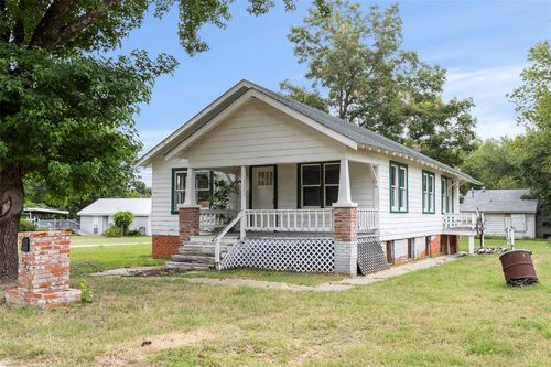 128 E 17th St, Wewoka, OK, 74884-3943 | Card Image