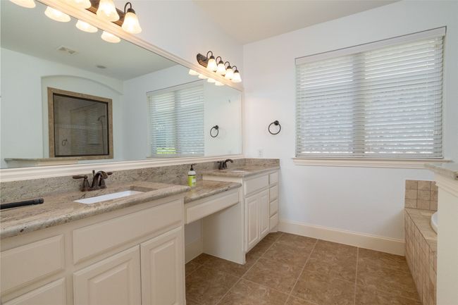 8213 Cholla Blvd, House other with 3 bedrooms, 4 bathrooms and null parking in Lantana TX | Image 22