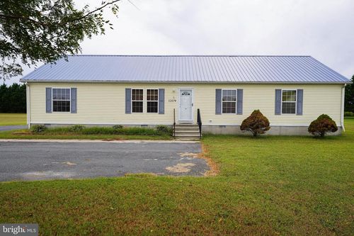 12179 Country Dr, SEAFORD, DE, 19973-7071 | Card Image