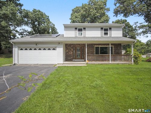 40 Taft St, Killingly, CT, 06239-4228 | Card Image