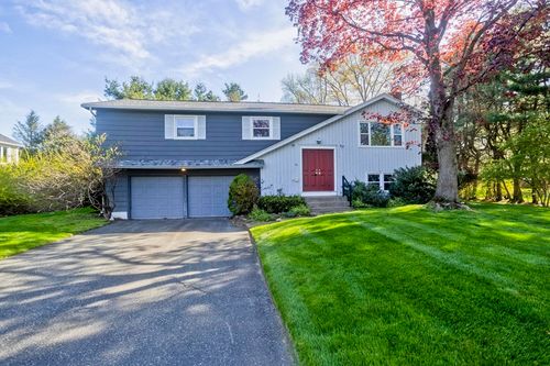 24 Willow Brook Dr, Agawam, MA, 01001-1632 | Card Image
