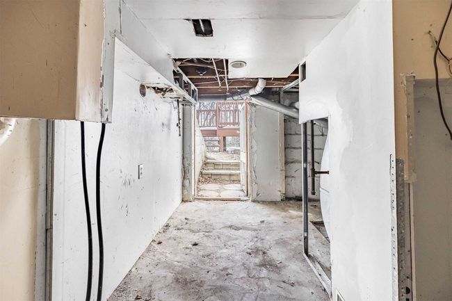 7504 Kipling Ave, House other with 2 bedrooms, 1 bathrooms and 3 parking in Woodbridge ON | Image 29