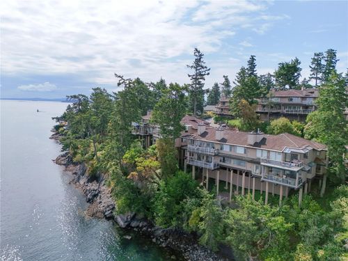 16-2353 Harbour Rd, Sidney, BC, V8L3X8 | Card Image