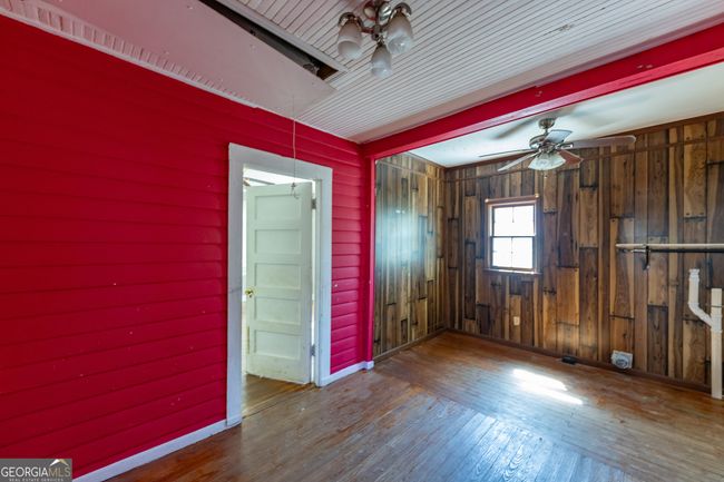 105 N St Sw, House other with 2 bedrooms, 1 bathrooms and 2 parking in Thomaston GA | Image 13