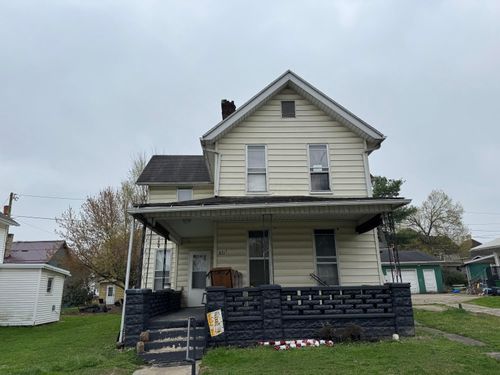 871 Chestnut St, Coshocton, OH, 43812-1270 | Card Image