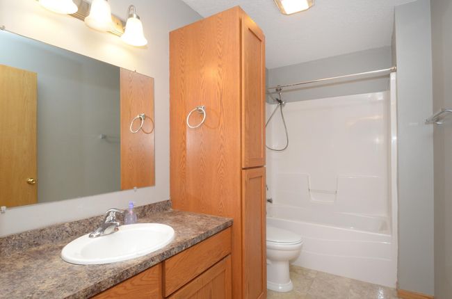 11 Bathroom.jpg | Image 15