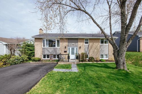 79 Lucien Drive, Dartmouth, NS, B2W2J4 | Card Image