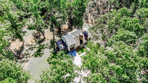 142 Padgett Burns Rd, Forest City, NC, 28043-7646 | Card Image