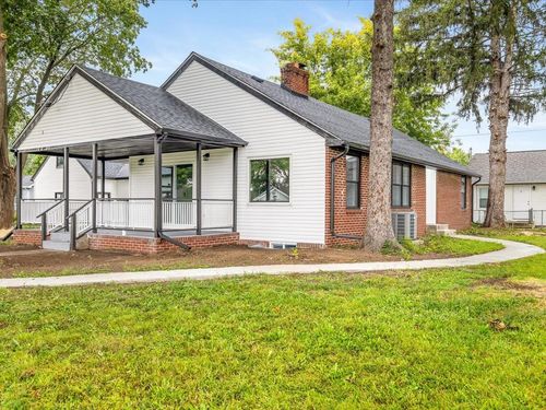 7604 N 2nd St, MACHESNEY PARK, IL, 61115-2818 | Card Image