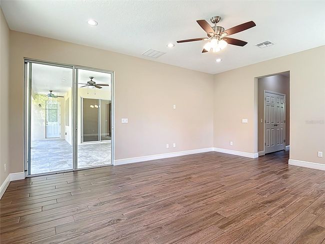 Owners Suite Bedroom | Image 37