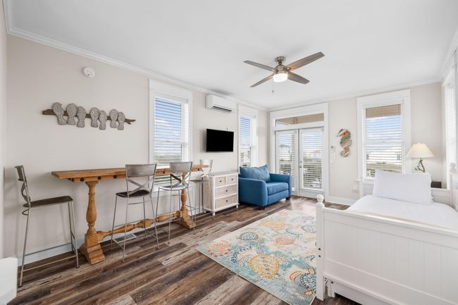 Guest Room Third Level | Image 35