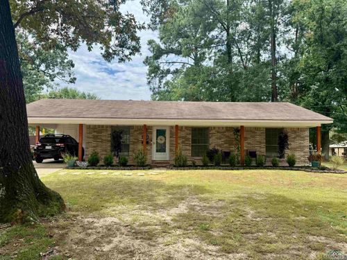 306 River Oaks Dr, Jefferson, TX, 75657-1173 | Card Image