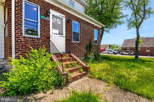 8413 Philadelphia Rd, ROSEDALE, MD, 21237-3012 | Card Image