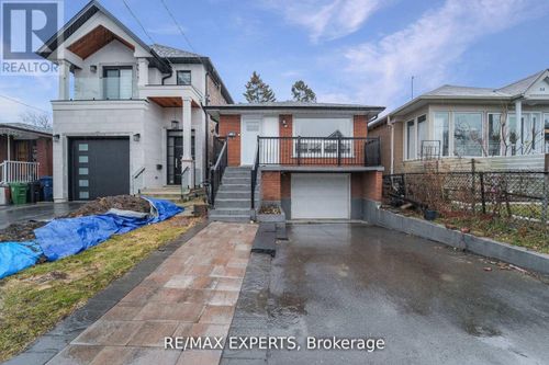lower-32 24th St, Toronto, ON, M8V3N6 | Card Image