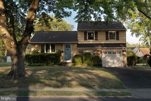 311 Gibson Ave, WARMINSTER, PA, 18974-4115 | Card Image