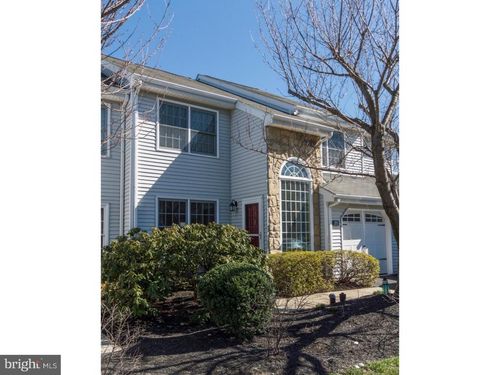 293 Carmen Dr, COLLEGEVILLE, PA, 19426-2570 | Card Image