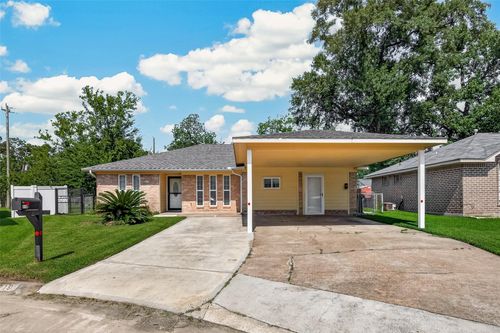 719 Kilpatrick St, Channelview, TX, 77530-3461 | Card Image