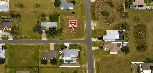 205 Nw 4th Ter, Cape Coral, FL, 33993-2348 | Card Image