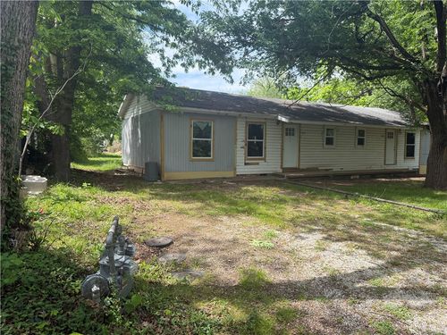 1806 N C St, Rogers, AR, 72756-2562 | Card Image