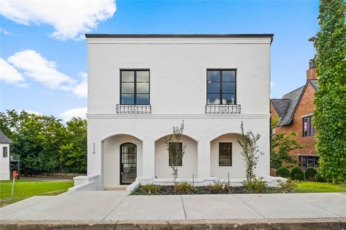 1776 N Clifton Ave, Fayetteville, AR, 72701-3031 | Card Image