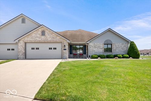 109 Bay Ridge Dr, Pendleton, IN, 46064-9477 | Card Image